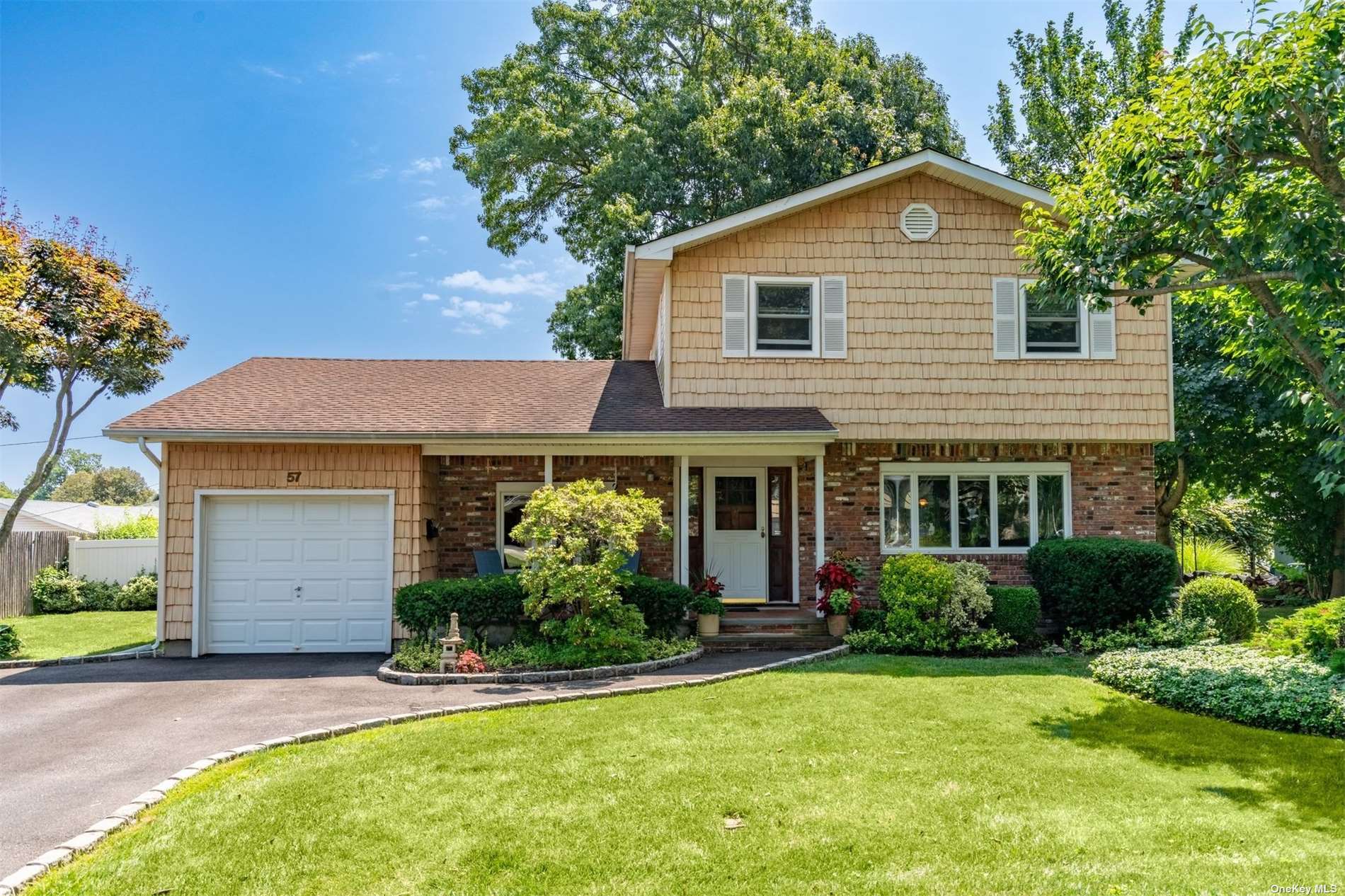 #1 photo, 57 Marie Crescent, Commack , NY 11725