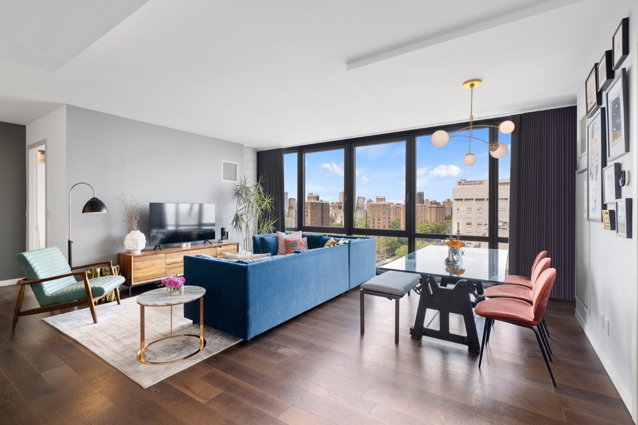 #1 photo, 302 E 96TH Street, Yorkville , NY 10128