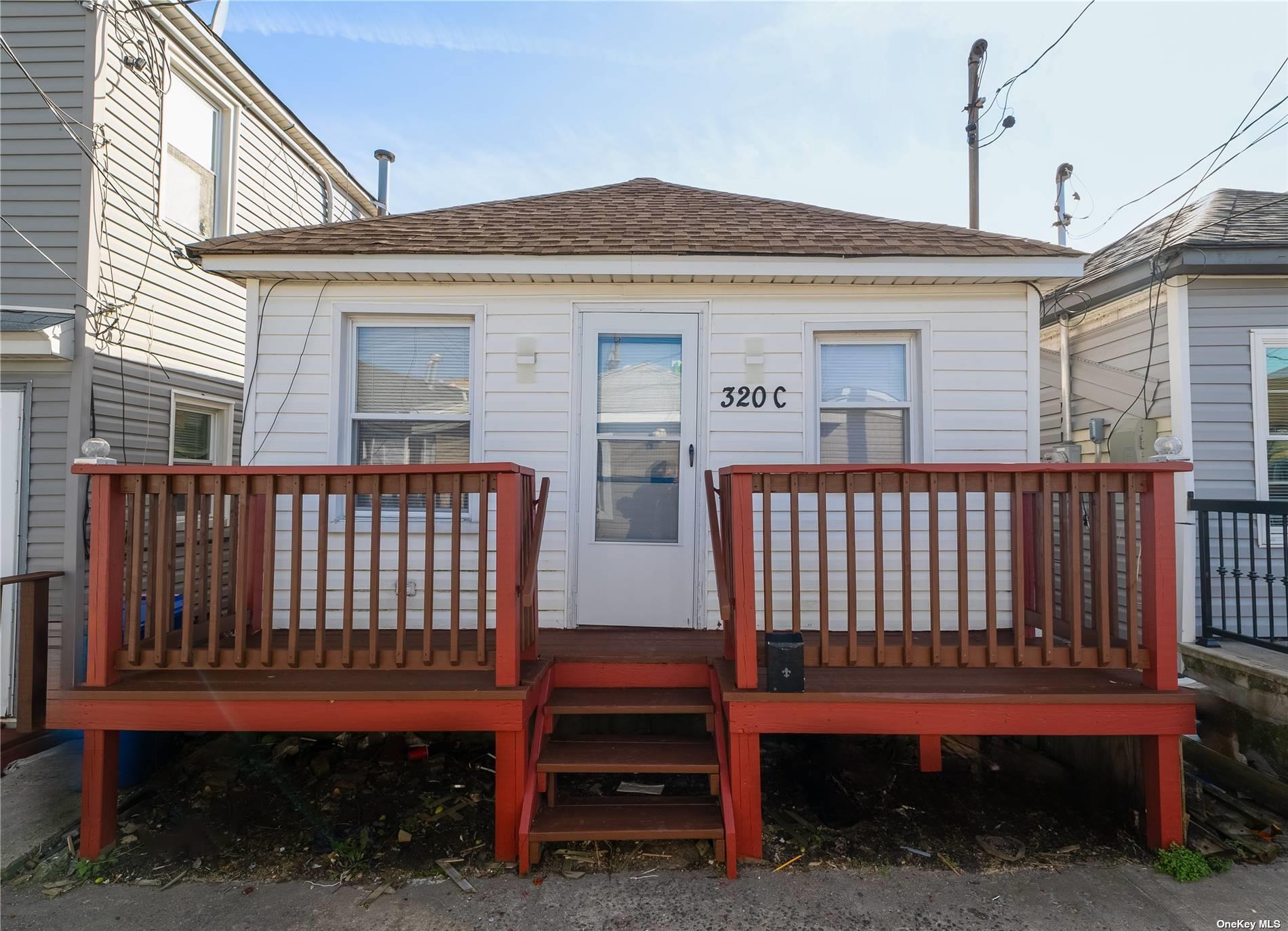 #1 photo, 320 C Beach 101st Street, 皇后区 Rockaway Park , NY 11694