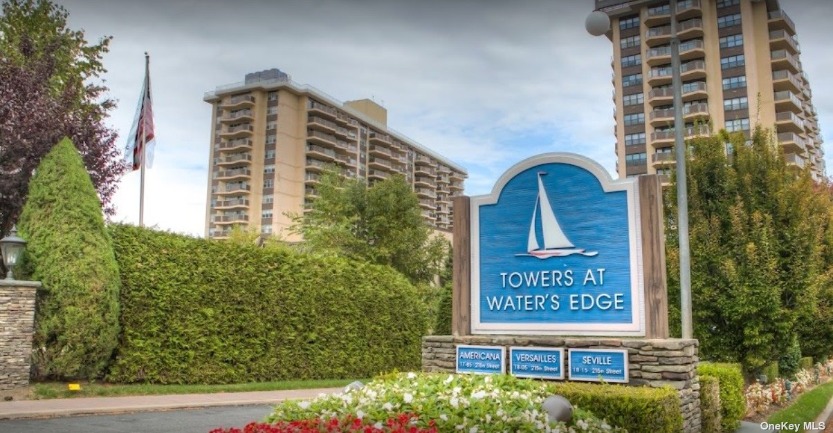 #1 photo, 18-15 215 Street, 皇后區 貝塞 Bayside , NY 11360