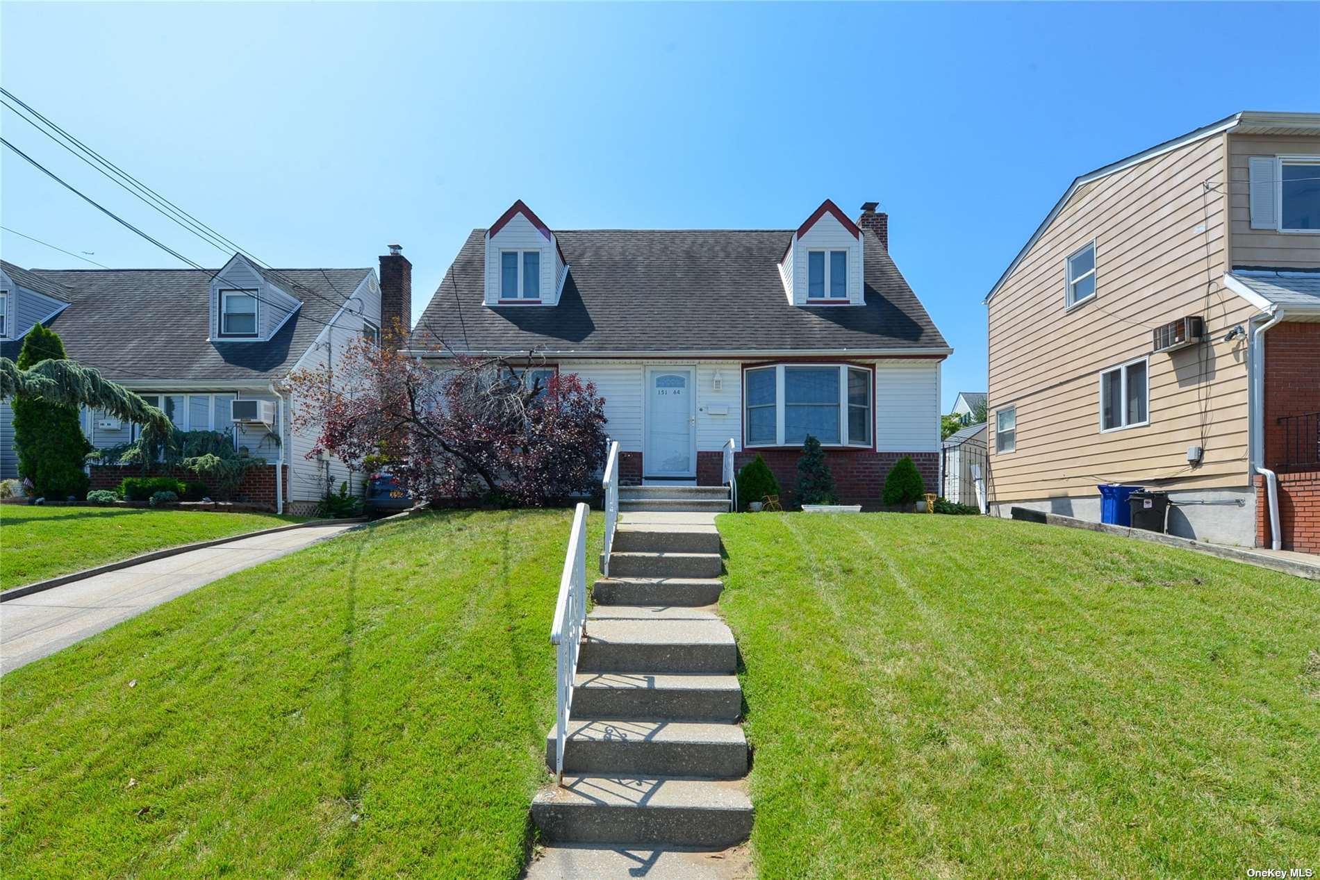 #1 photo, 151-64 7 Avenue, 皇后區 白石鎮 Whitestone , NY 11357