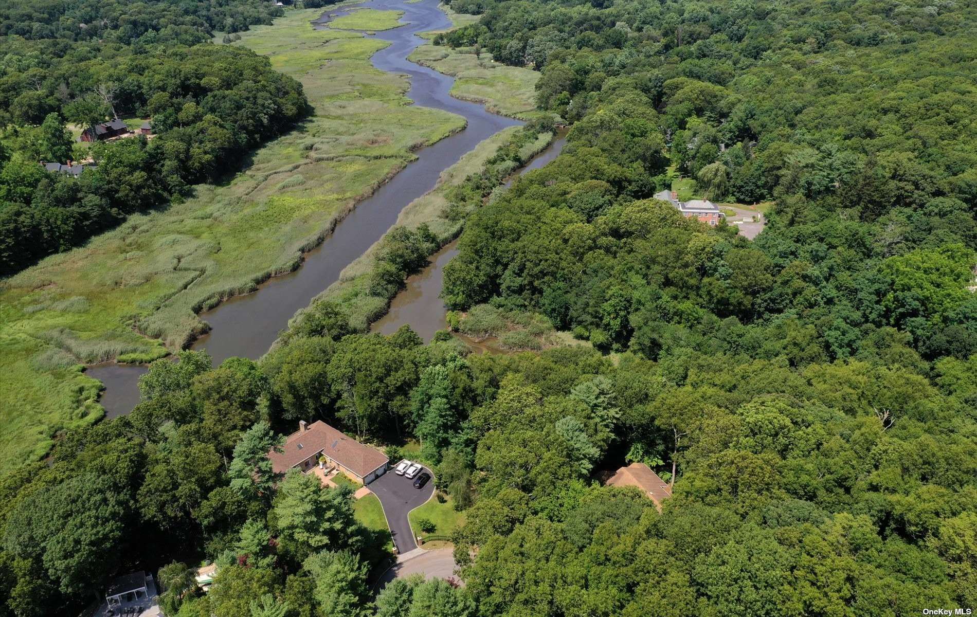 #1 photo, 2 Pond Path, 东长岛 史密斯敦 Smithtown , NY 11787