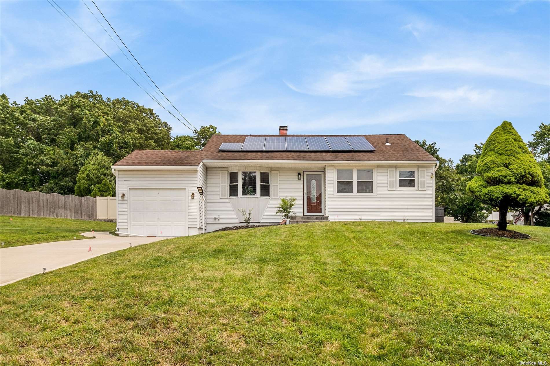 #1 photo, 1 Grand Street, 东长岛 史密斯敦 Smithtown , NY 11787