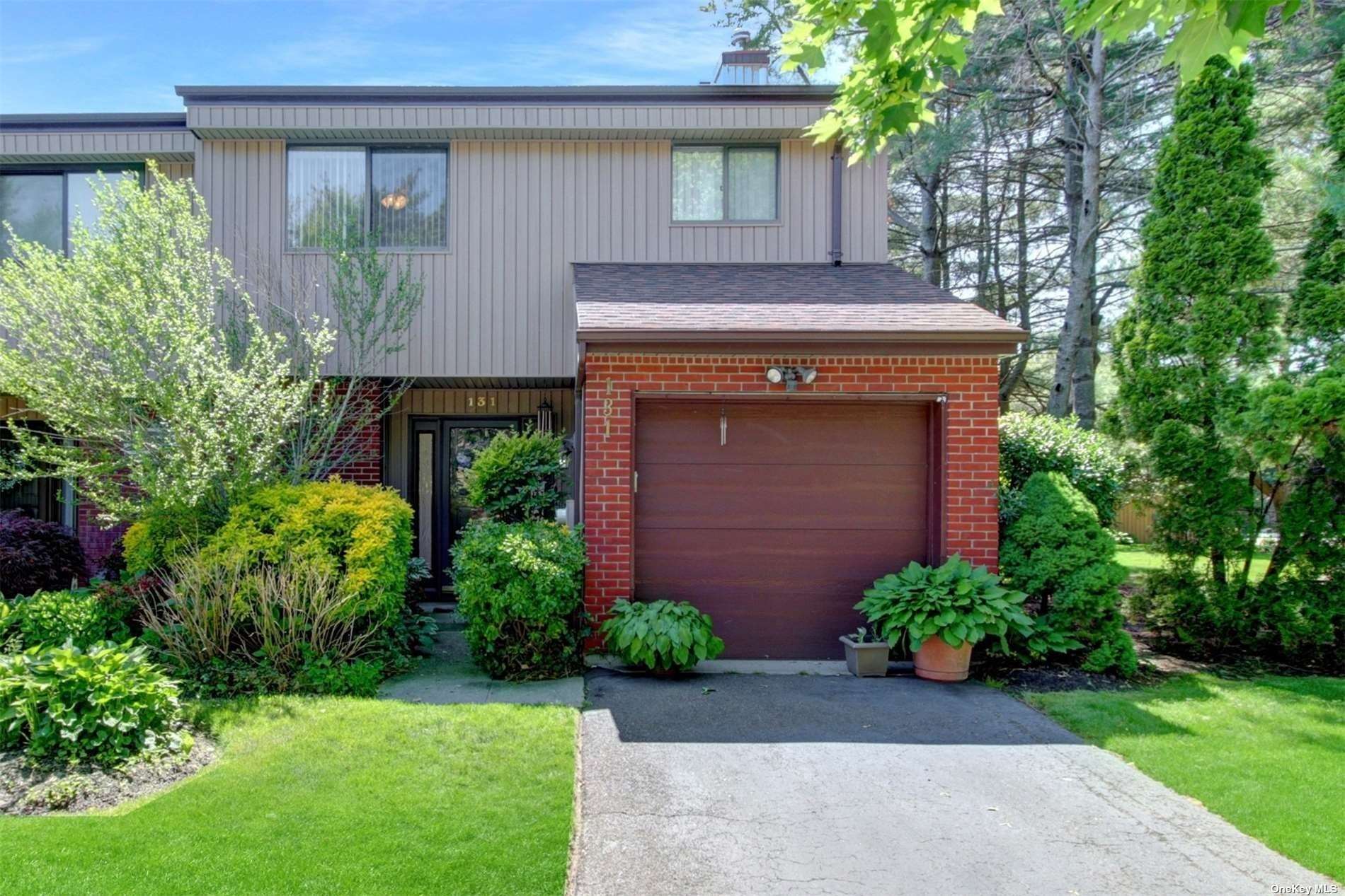 #1 photo, 131 Timber Ridge Drive, Holbrook , NY 11741