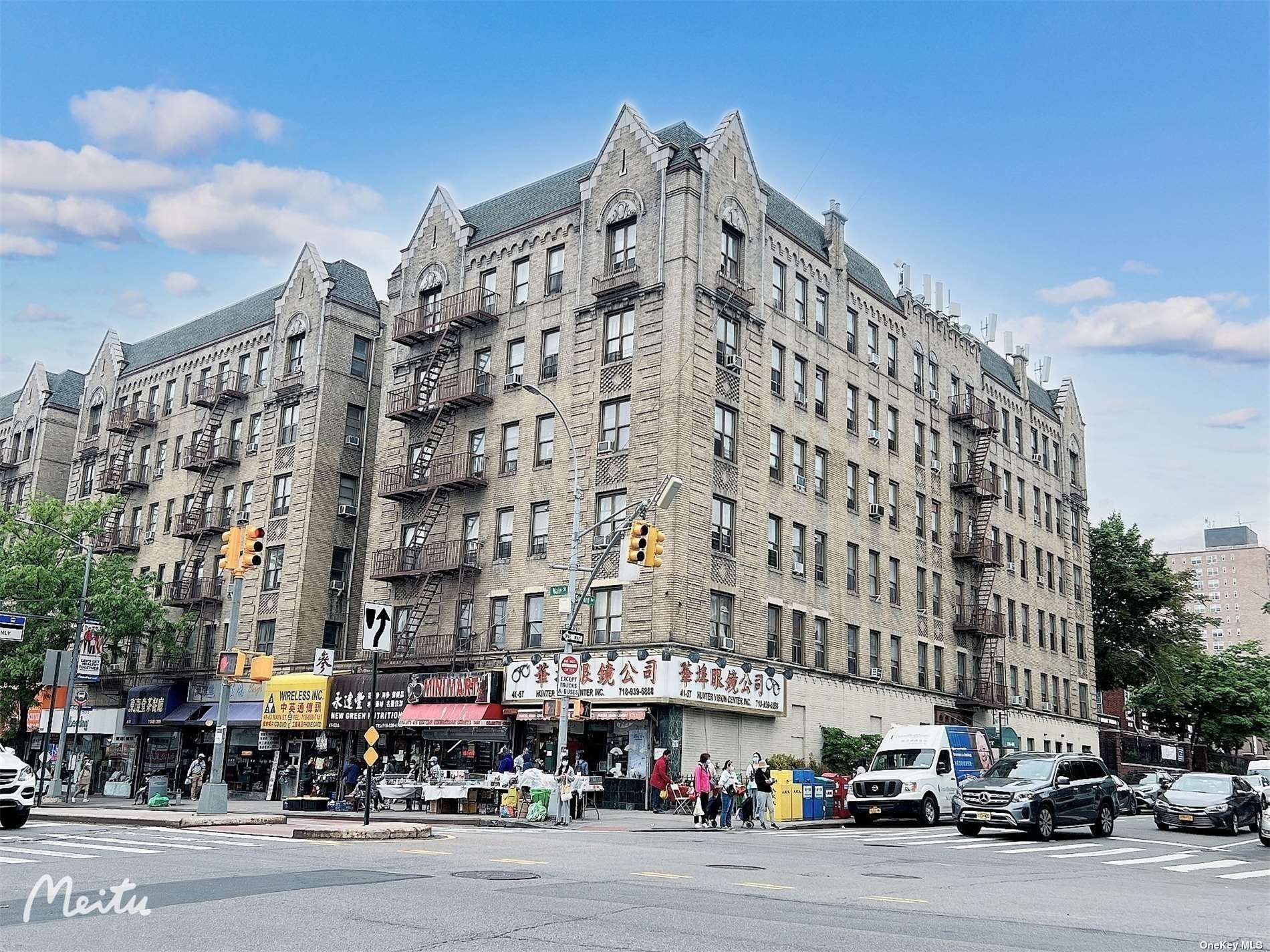 #1 photo, 136-05 Sanford Avenue, 法拉盛 Flushing , NY 11355