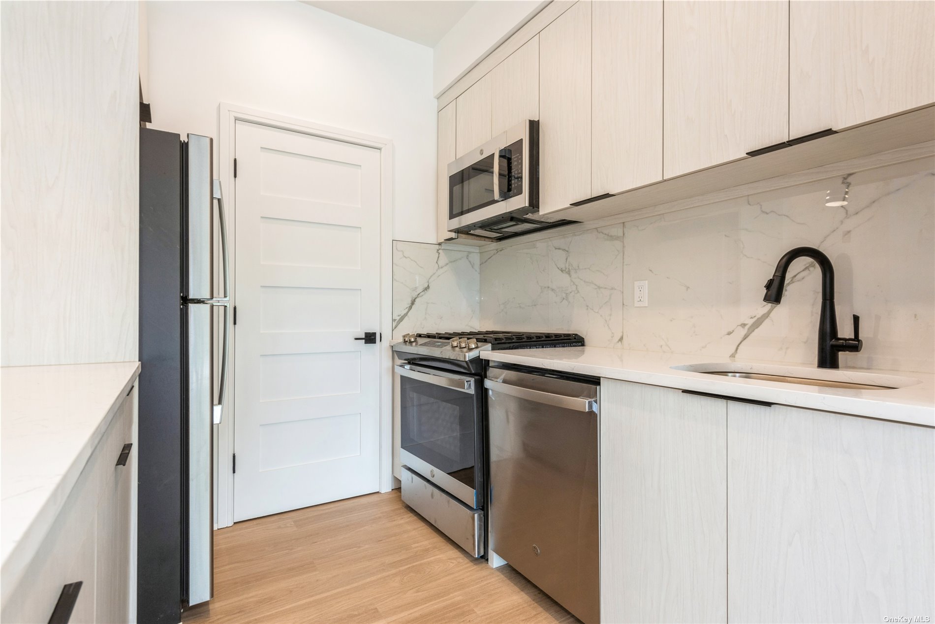 #1 photo, 418 Atlantic, 长岛 Oceanside , NY 11572