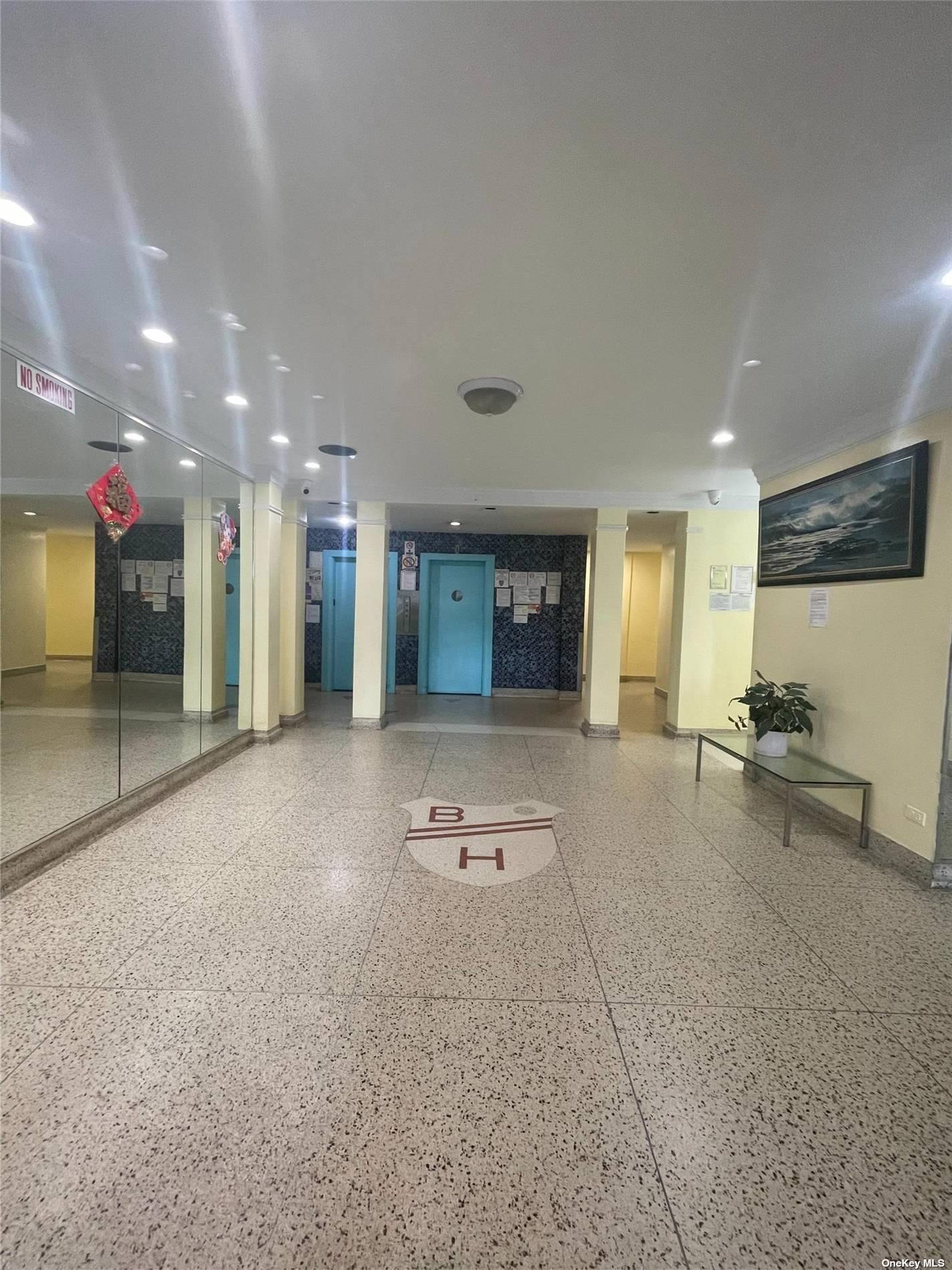 #1 photo, 143-40 Roosevelt Avenue, কুইন্‌স Flushing , NY 11354