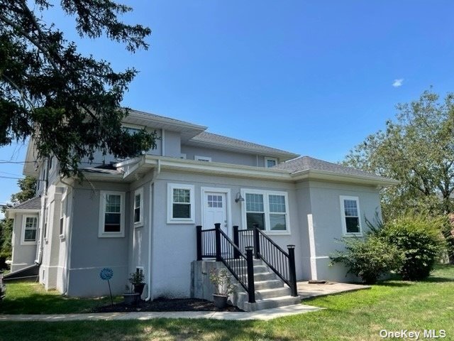 #1 photo, 15 South Saxon Avenue, 东长岛 海湾 Bay Shore , NY 11706