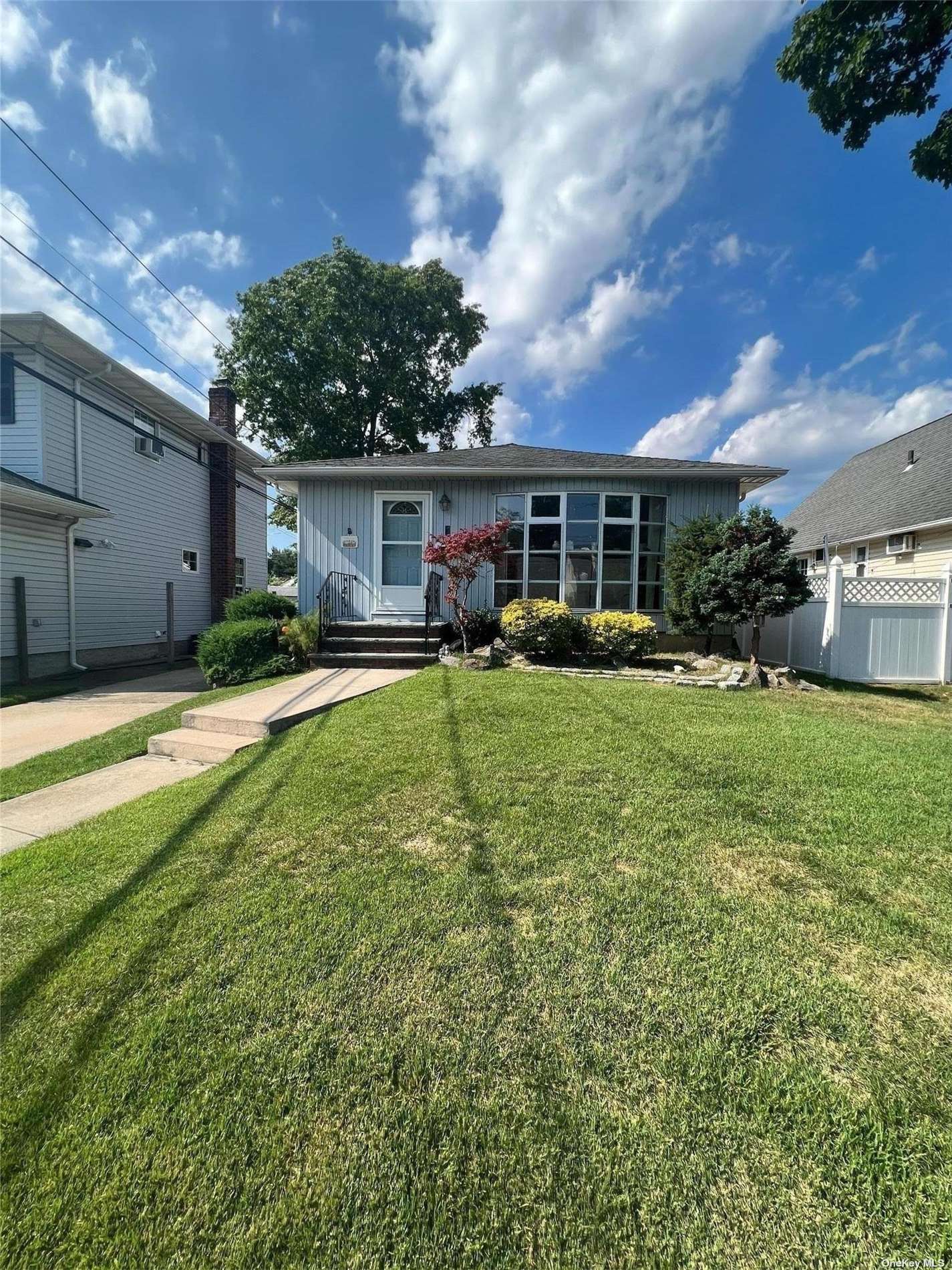 #1 photo, 1 Stanley Street, Hicksville , NY 11801