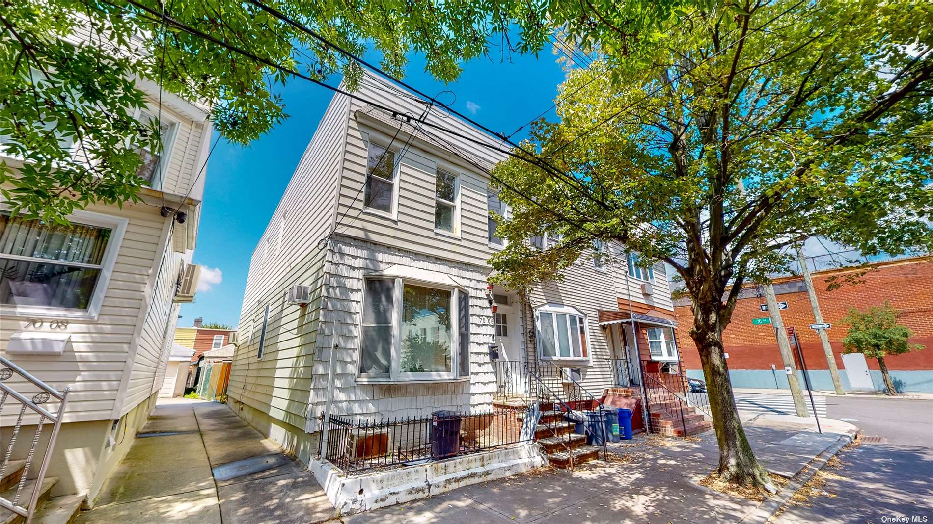 #1 photo, 70-06 70th Street, 皇后区 Glendale , NY 11385