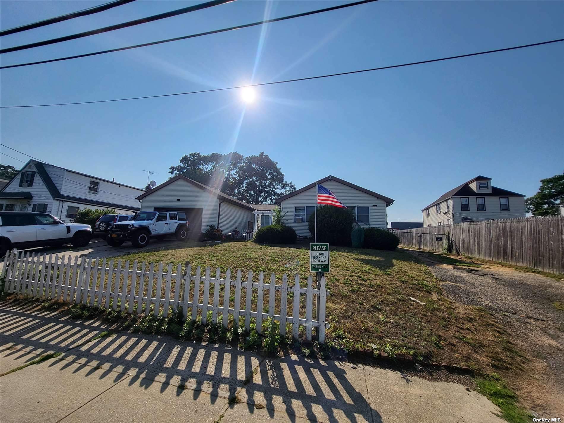 #1 photo, 1132 Hunter Avenue, 长岛 Valley Stream , NY 11580