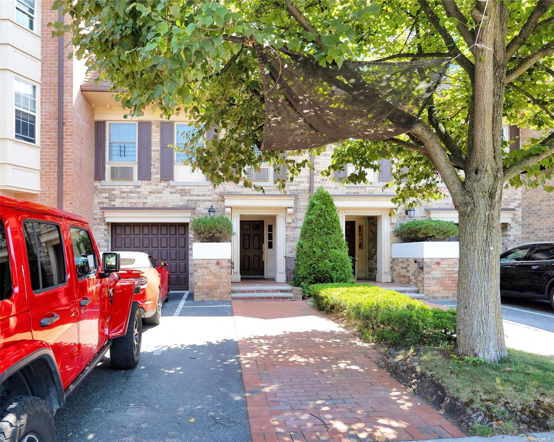 #1 photo, 12-05 Estates Lane, 皇后區 貝塞 Bayside , NY 11360