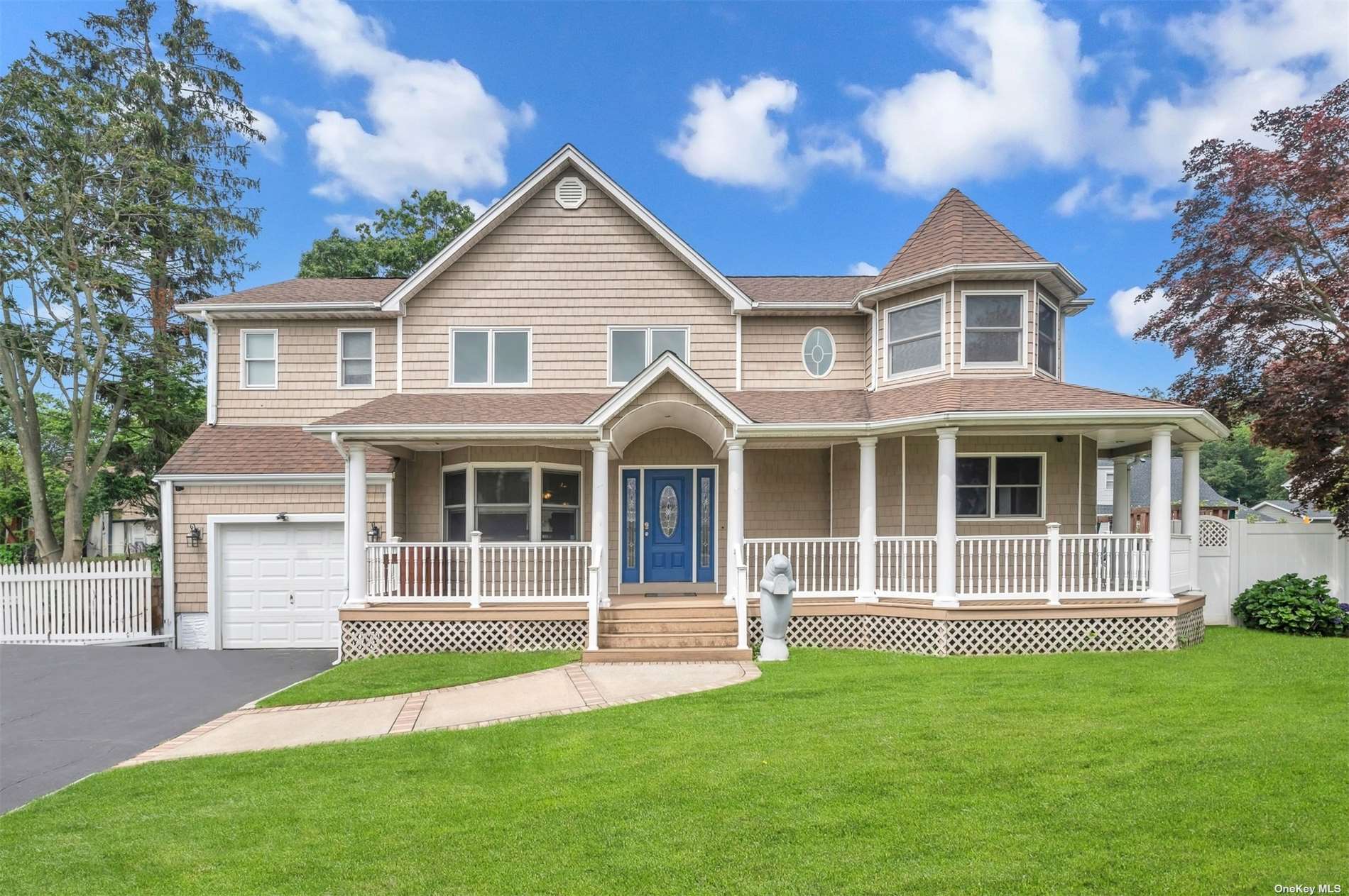 #1 photo, 152 Suffolk Avenue, サフォーク郡 West Babylon , NY 11704