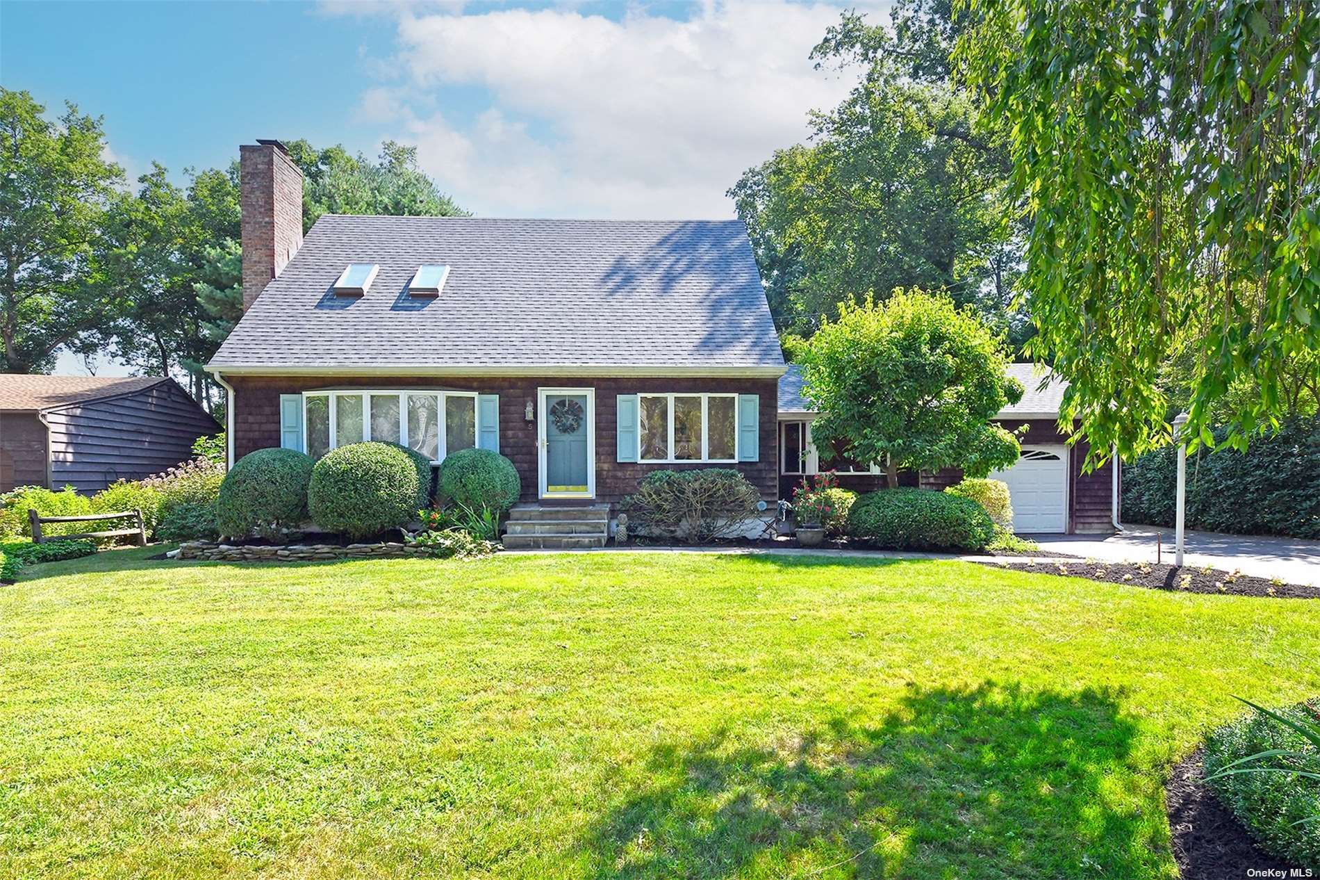 #1 photo, 5 Heather Drive, سوفولك Northport , NY 11768