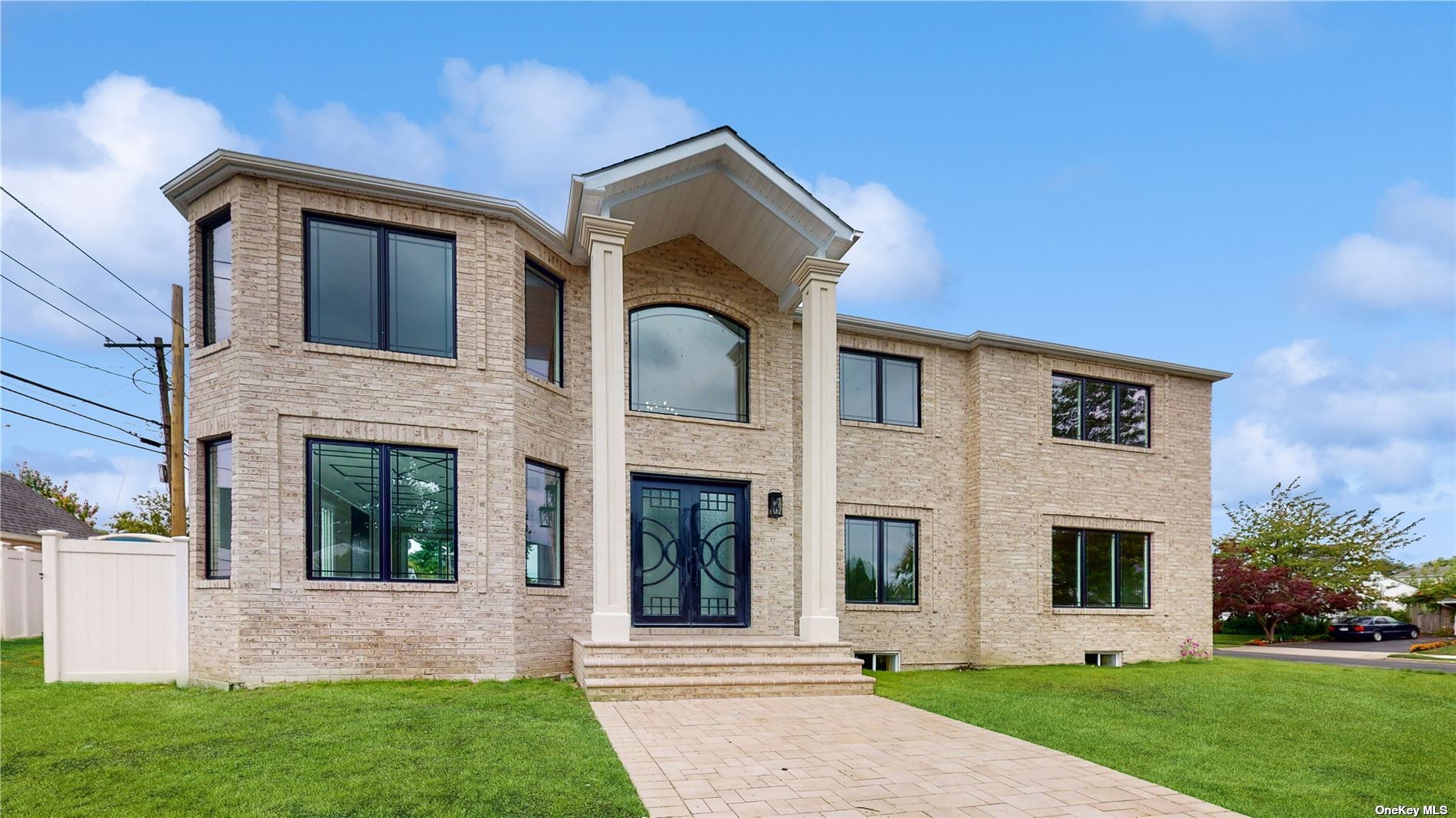 #1 photo, 2 Tanager Lane, 长岛 Hicksville , NY 11801