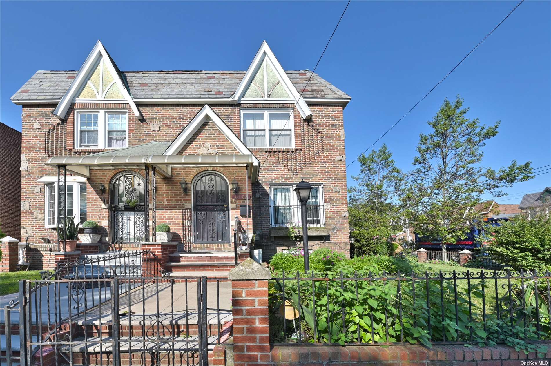 #1 photo, 114-02 205th Street, 皇后区 Saint Albans , NY 11412