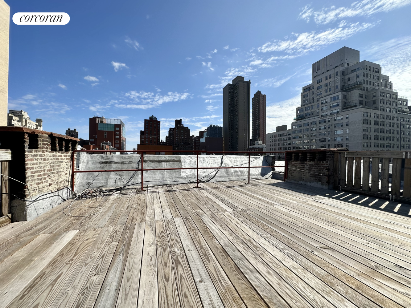 #1 photo, 1577 YORK Avenue, 曼哈顿 上东城 Yorkville , NY 10028