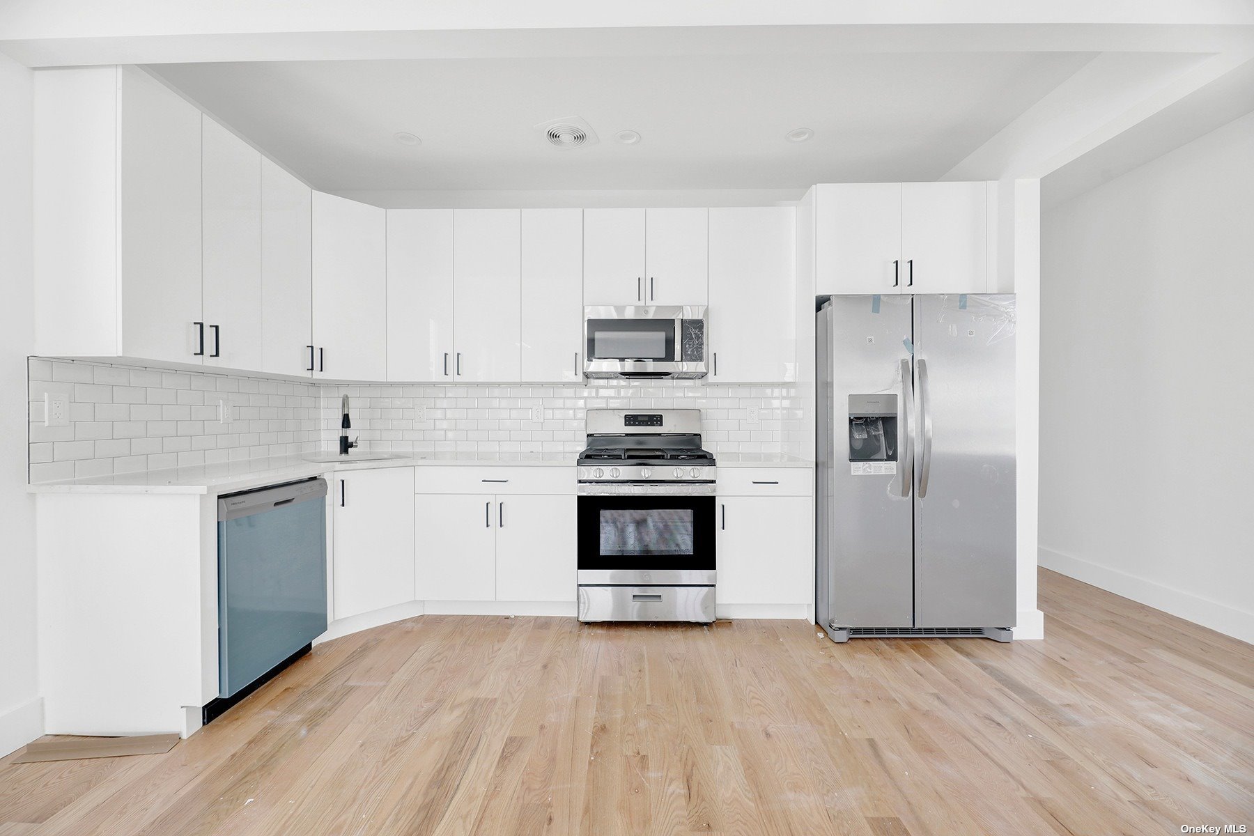 #1 photo, 115-42 128th Street, 皇后区 奥松公园 South Ozone Park , NY 11420