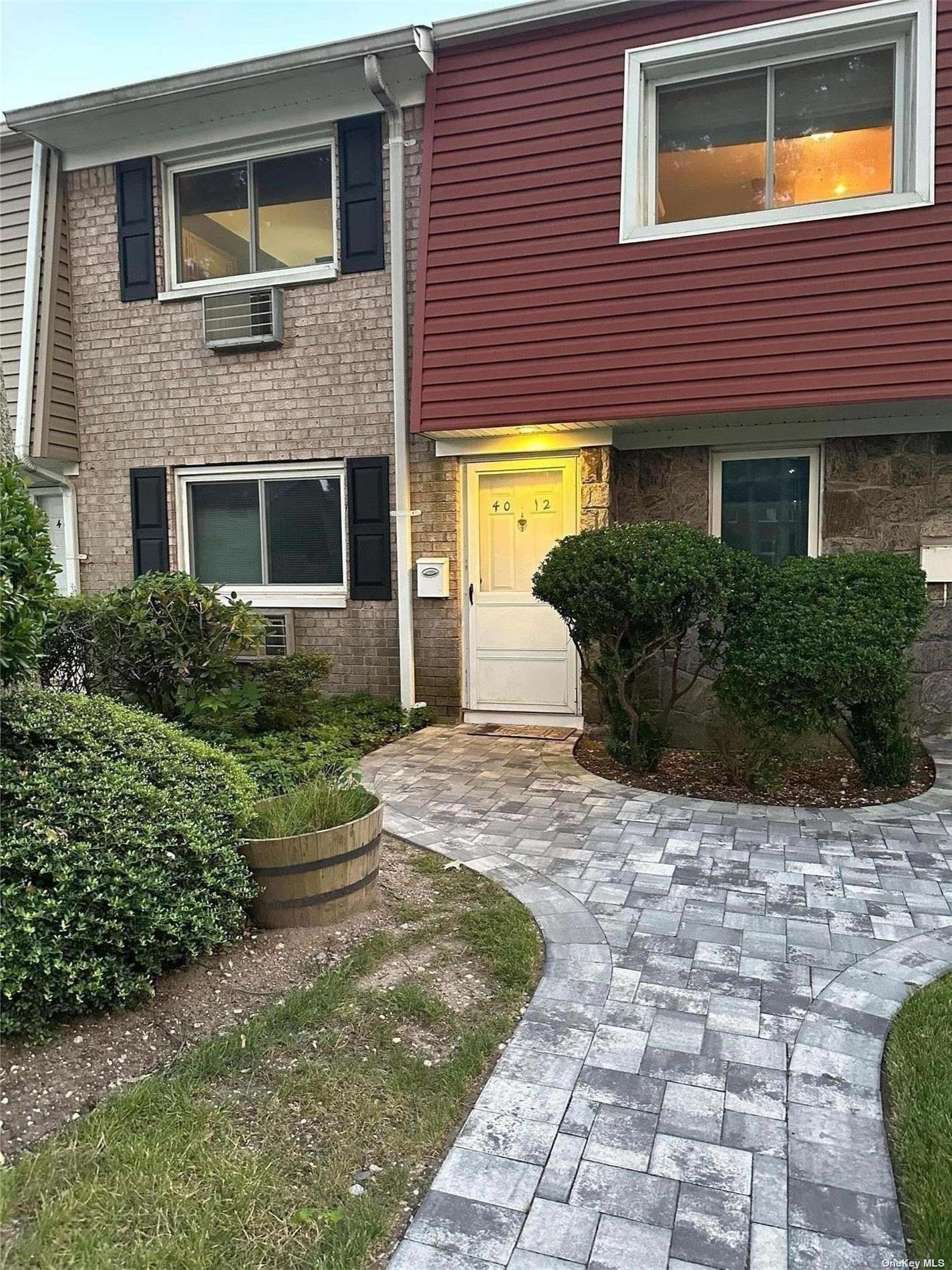 #1 photo, 40 W 4th Street, Patchogue , NY 11772