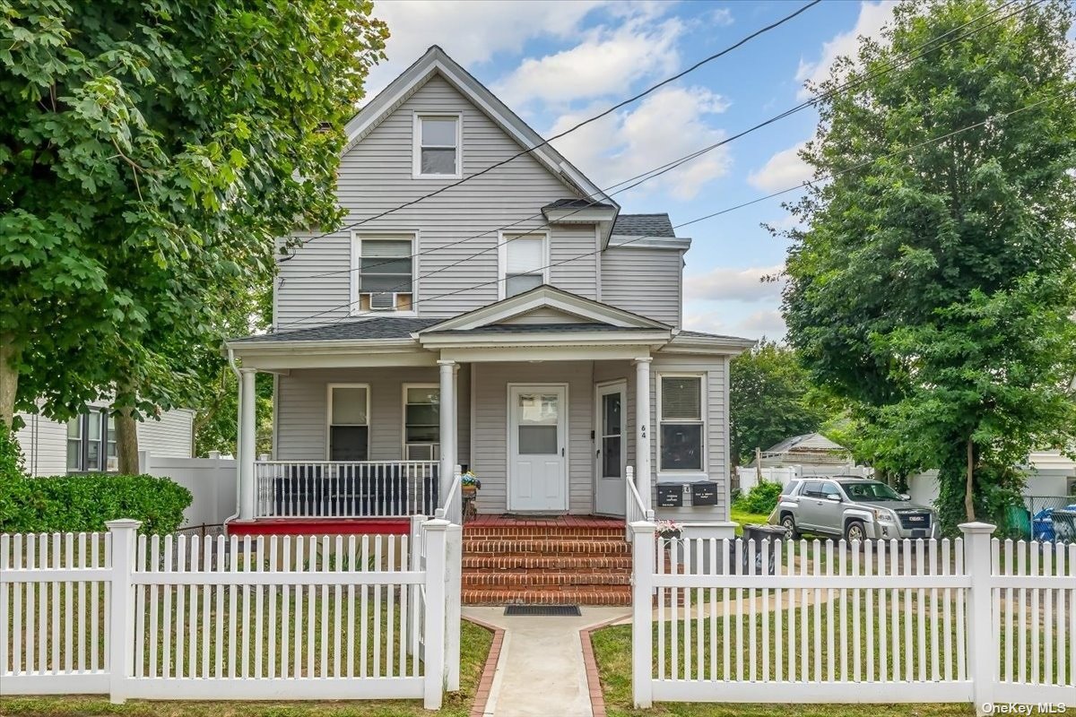 #1 photo, 64 Mount Avenue, ナッソー郡 Freeport , NY 11520