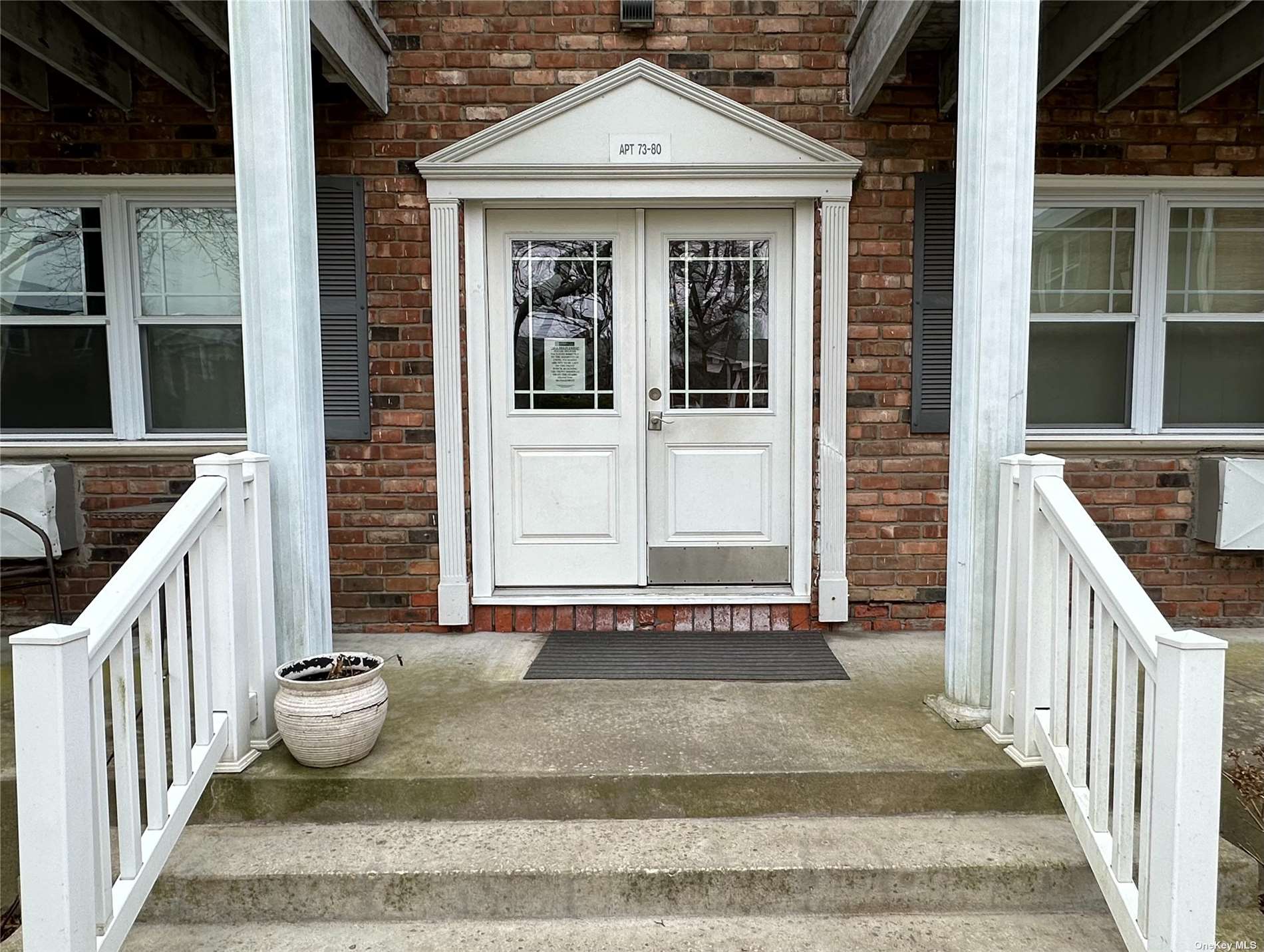 #1 photo, 80 Fairharbor Drive, 东长岛 Patchogue , NY 11772