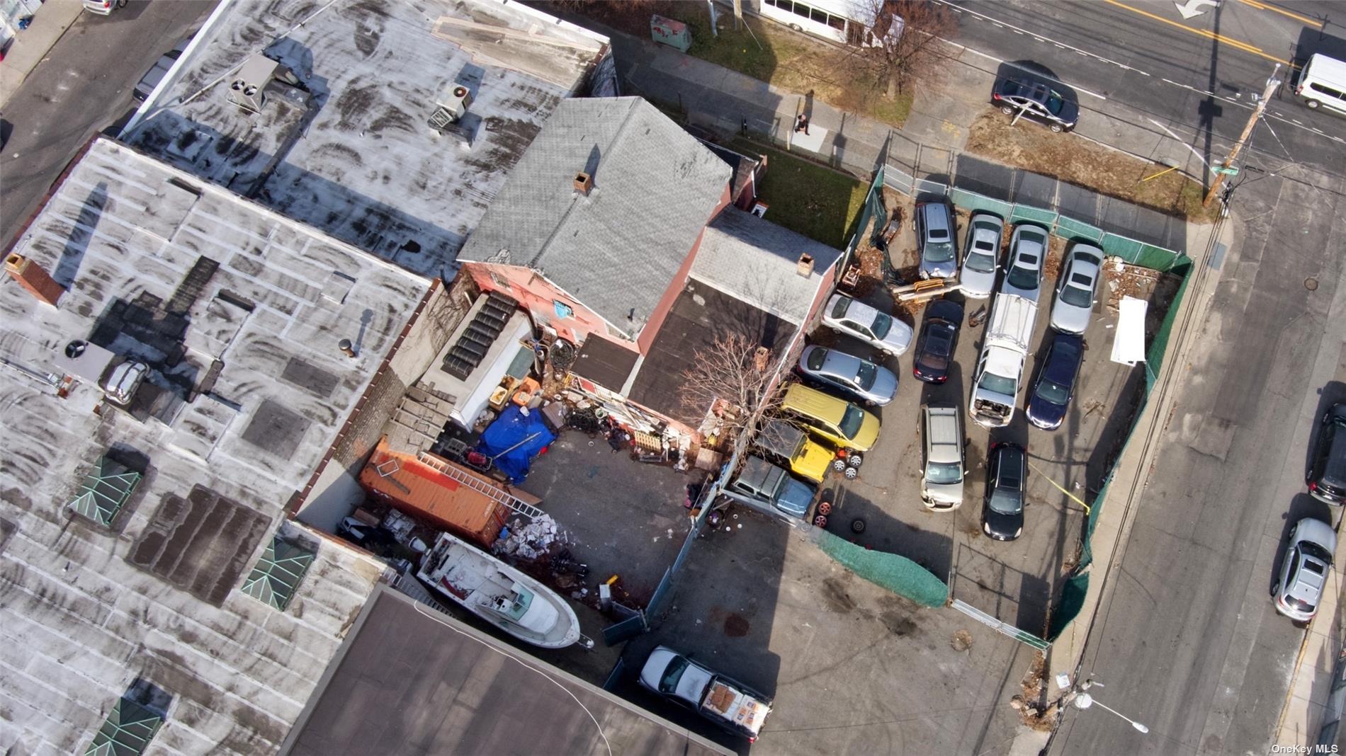 #1 photo, 351 Hempstead Tpke, 长岛 Elmont , NY 11003