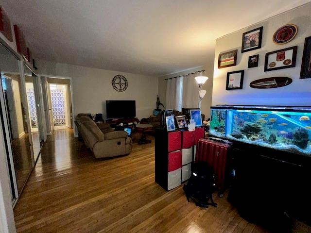 #4 photo, 5621 Netherland Avenue, Bronx , NY 10471