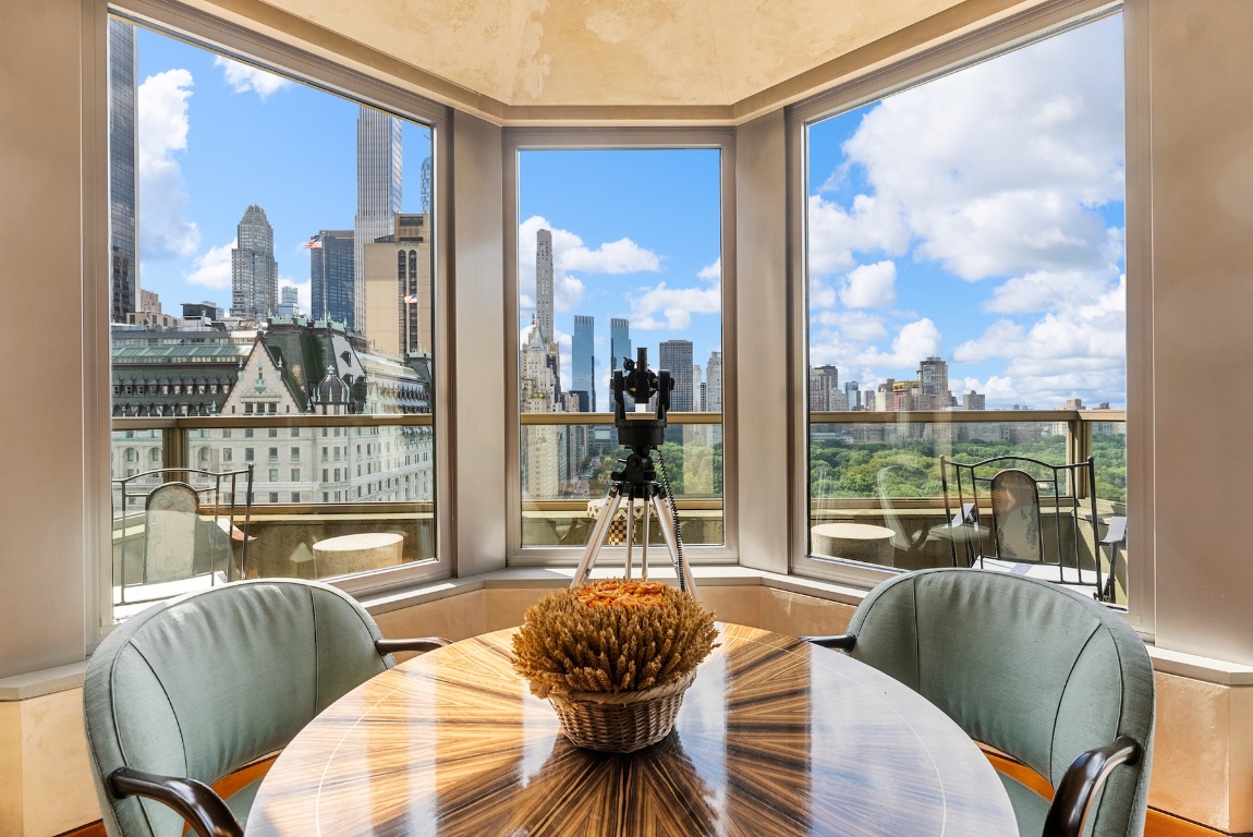 #13 photo, 781 5th Avenue, マンハッタン Upper East Side , NY 10022