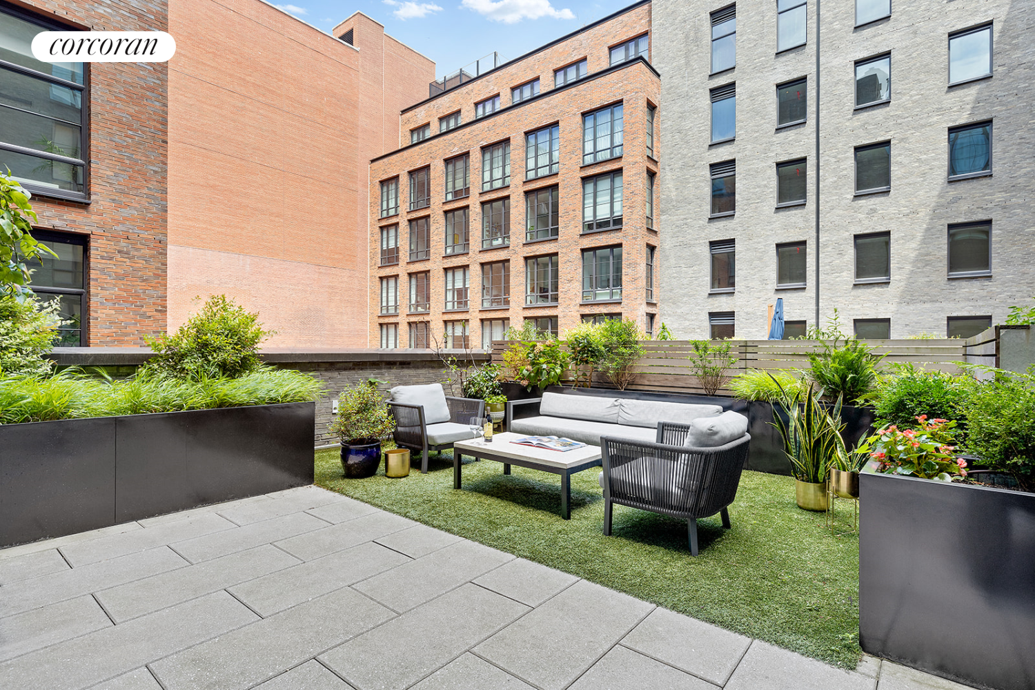 #1 photo, 438 East 12th Street, 曼哈顿 东村区 East Village , NY 10009