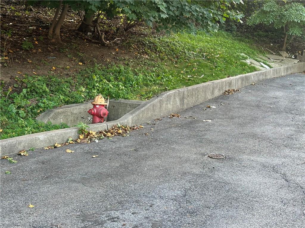 #6 photo, 10-13-75 Dickinson Avenue, Yonkers , NY 10703