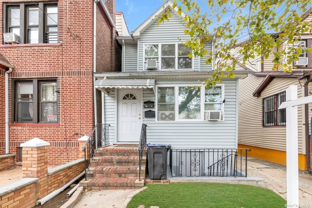 #1 photo, 24-19 Humphrey Street, 皇后区 艾姆赫斯特 East Elmhurst , NY 11369