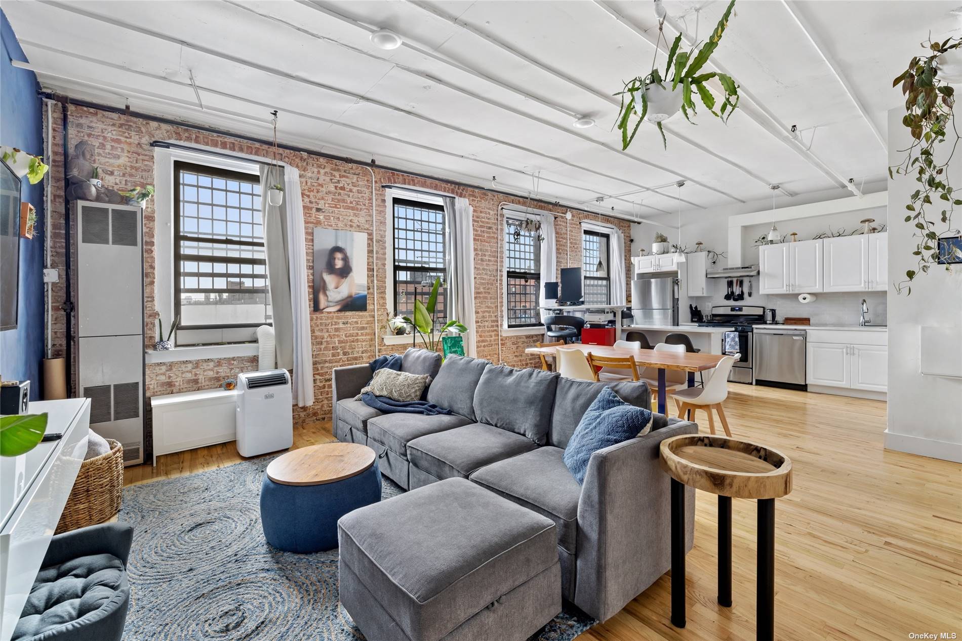 #1 photo, 141 Spencer Street, 布鲁克林 Bedford-Stuyvesant , NY 11205