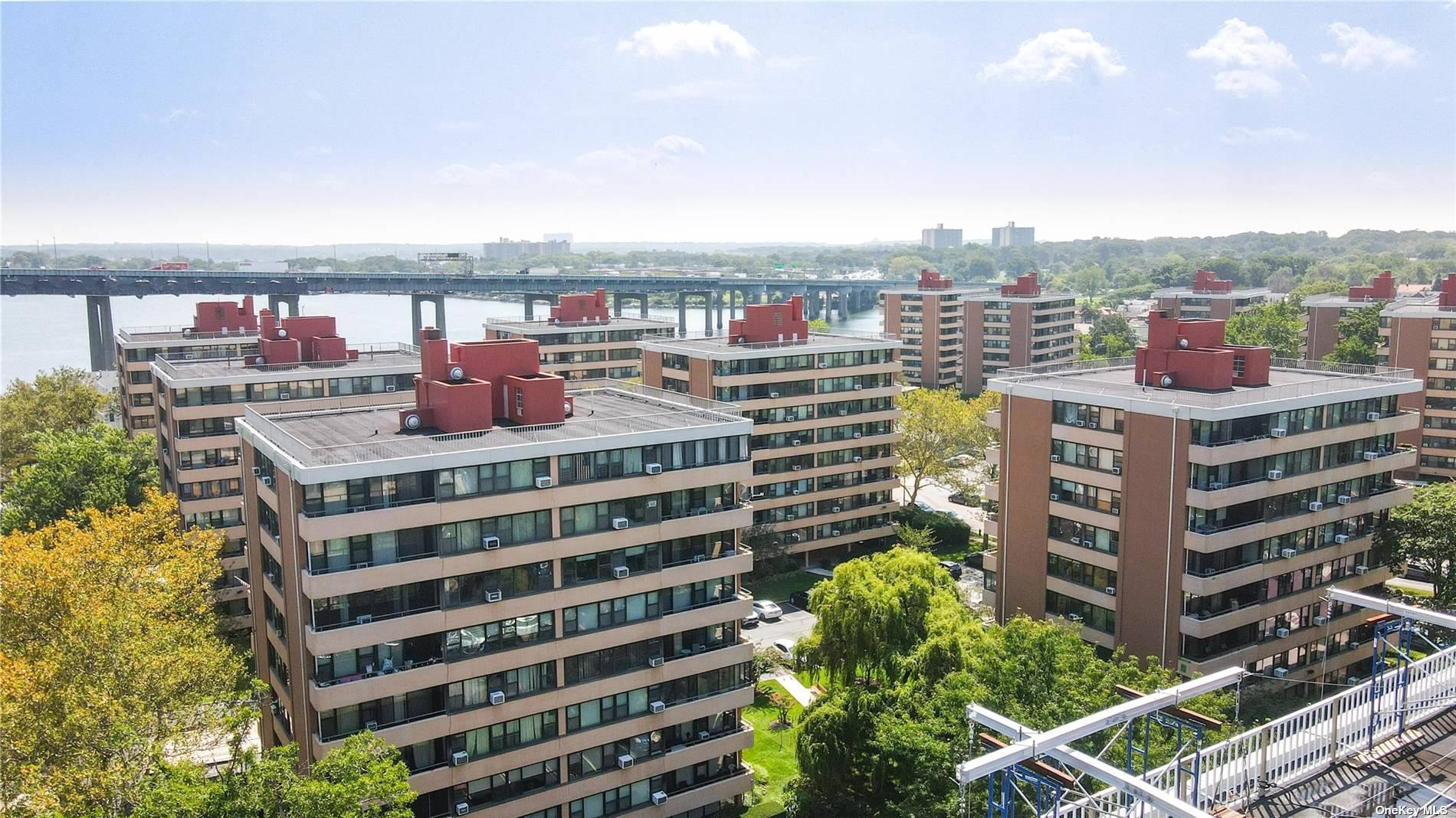 #1 photo, 162-11 9th Avenue, 皇后区 Beechhurst , NY 11357