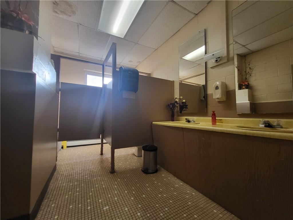 #18 photo, 23 Crestwood Road, Lake Huntington , NY 12752