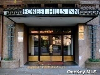 #1 photo, 1 Station Square, 皇后区 森林小丘 Forest Hills , NY 11375