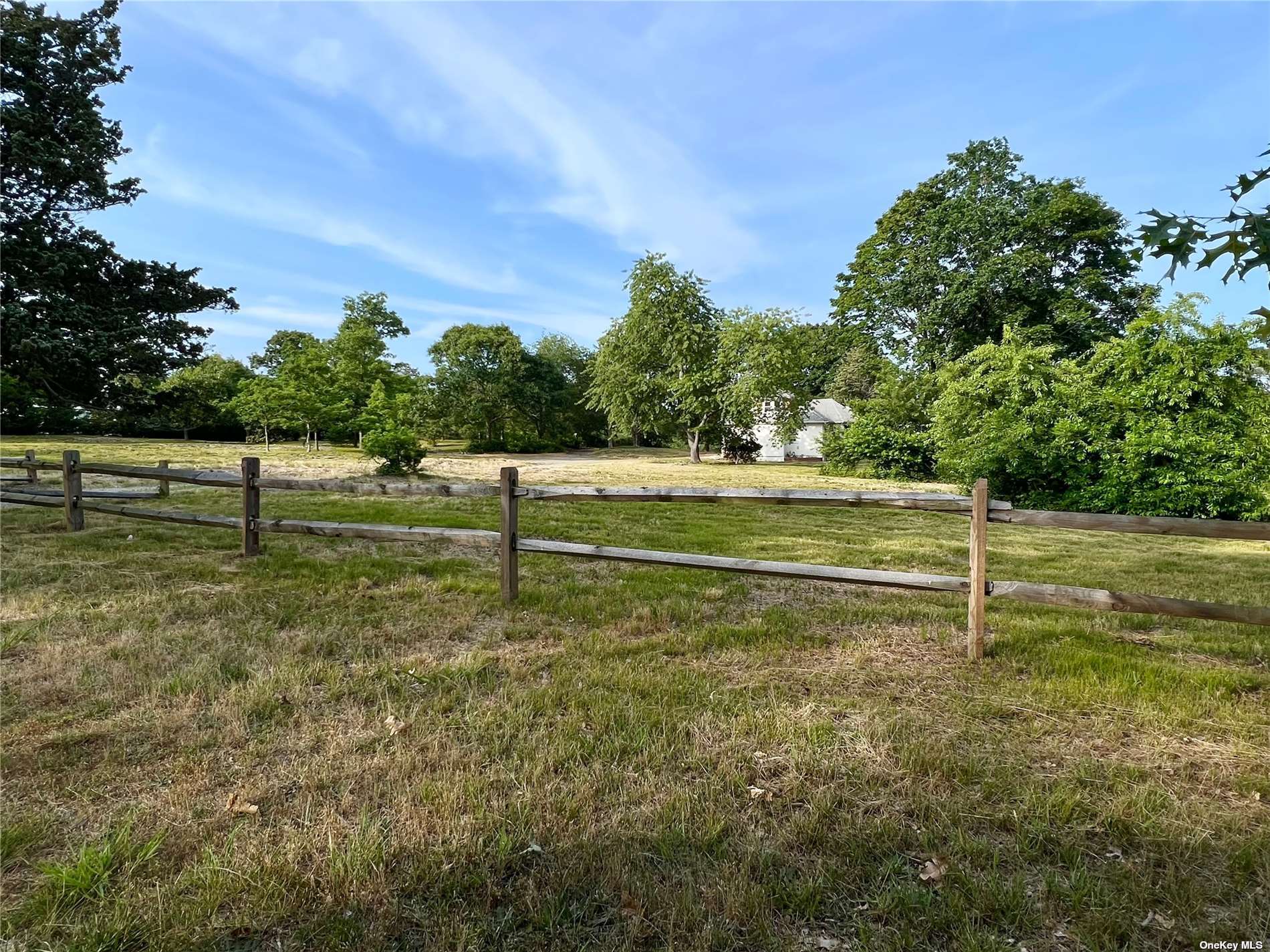 #1 photo, 14 Ridge Road, 東長島 汉普顿 Southampton , NY 11968