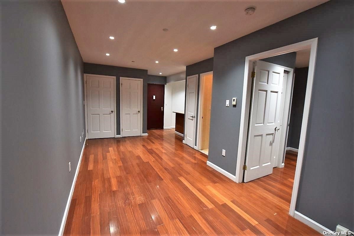 #1 photo, 43-33 42nd Street, 皇后区 Sunnyside , NY 11104