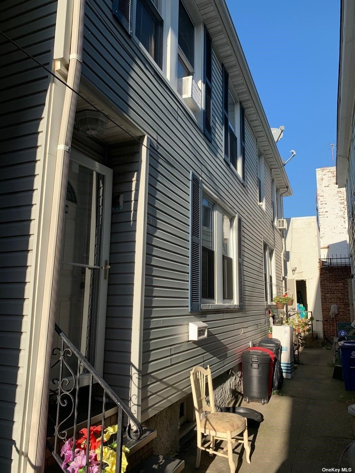 #1 photo, 214 C Beach 117 Street, 皇后区 Rockaway Park , NY 11694