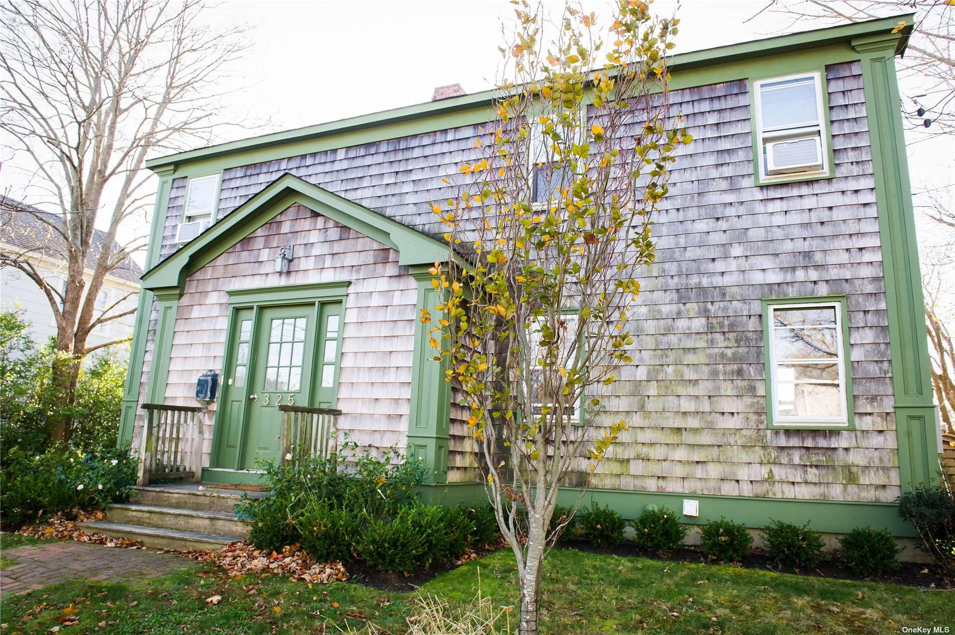 #1 photo, 325 Wiggins Street, 东长岛 格林港 Greenport , NY 11944