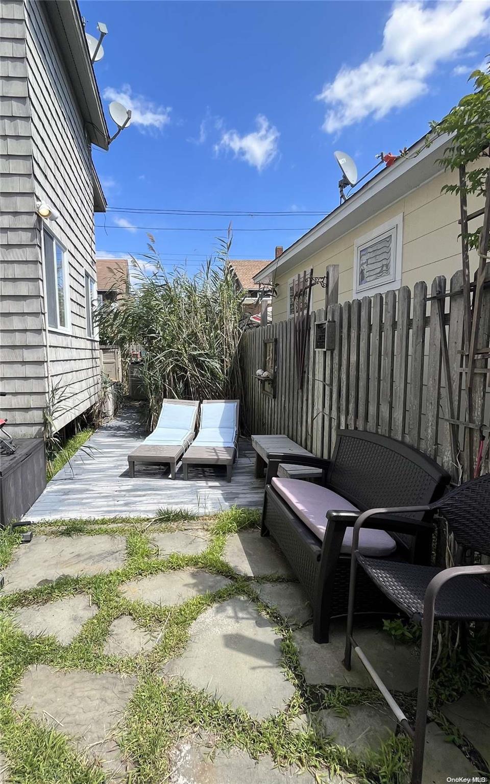 #16 photo, 607 Bayberry Walk, Ocean Beach , NY 11770