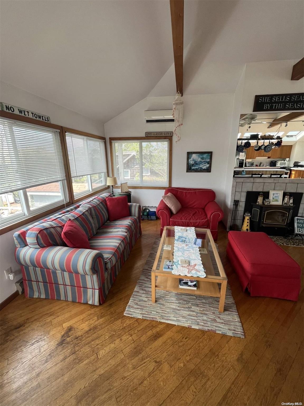 #4 photo, 607 Bayberry Walk, Ocean Beach , NY 11770