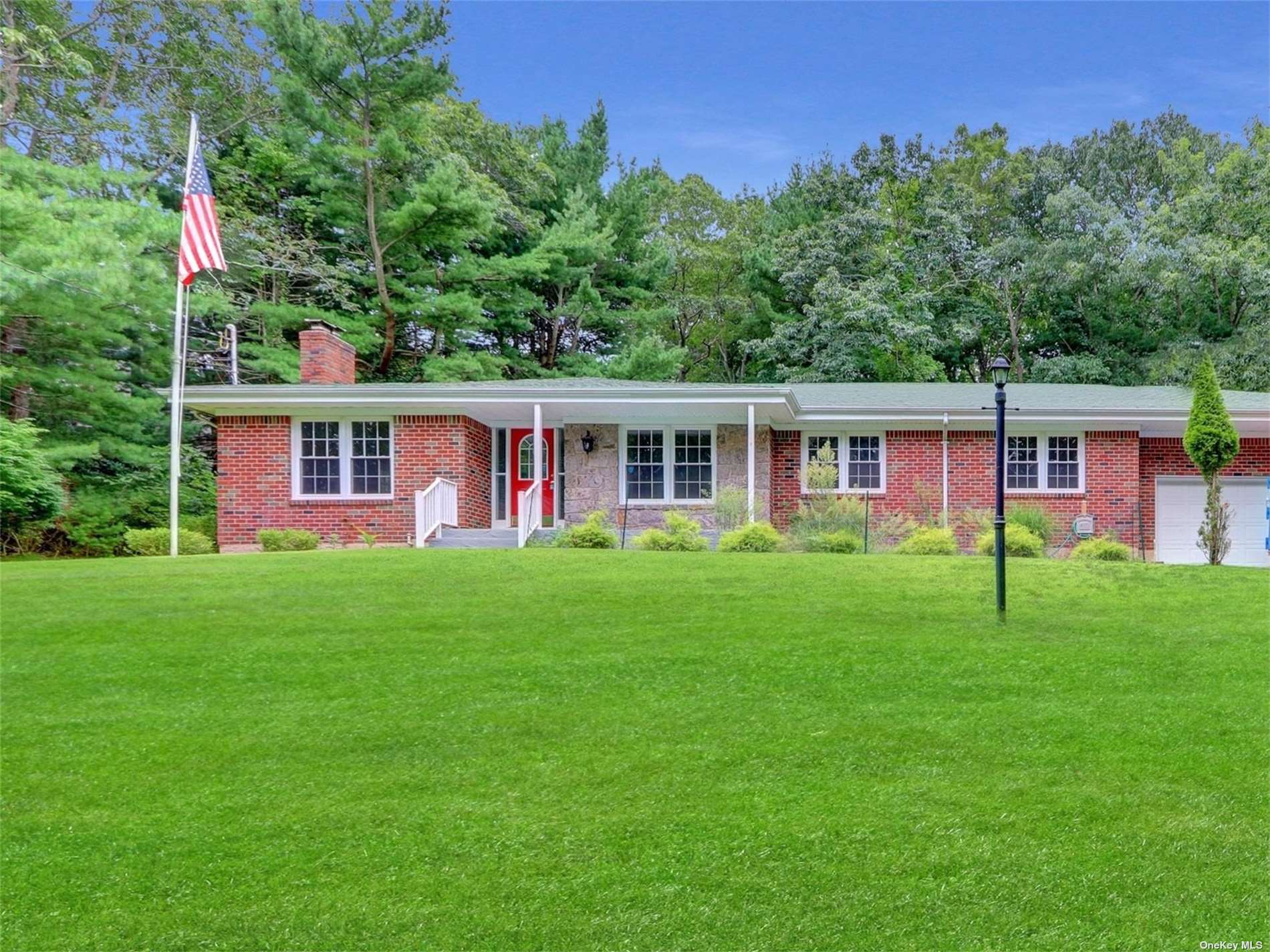 #1 photo, 9 Willow Court, サフォーク郡 Shoreham , NY 11786