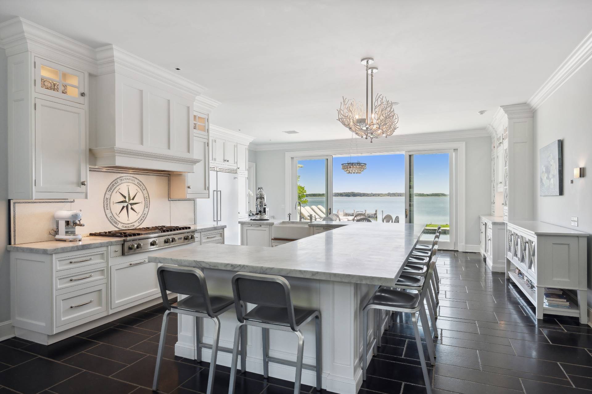 #22 photo, 51 Mashomuck Drive, מחוז סאפוק Sag Harbor , NY 11963