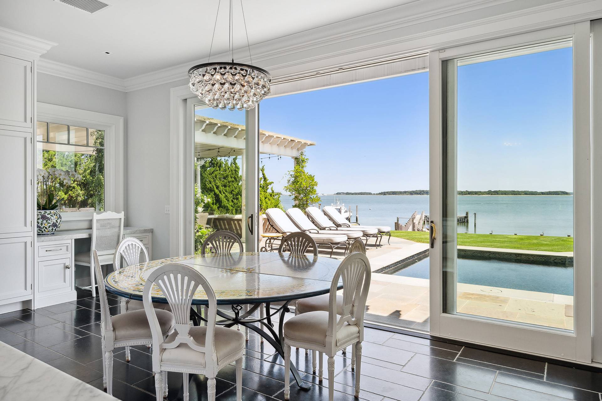 #24 photo, 51 Mashomuck Drive, מחוז סאפוק Sag Harbor , NY 11963