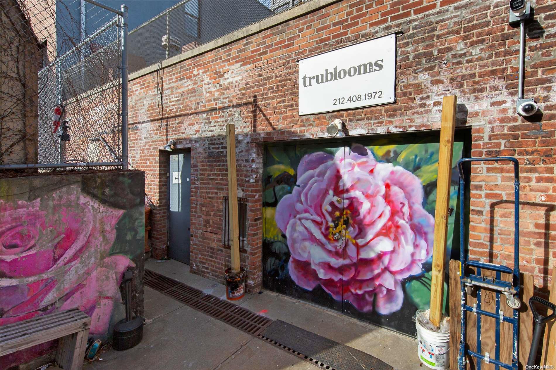 #15 photo, 11-17 43rd Avenue, クイーンズ区 Long Island City , NY 11101