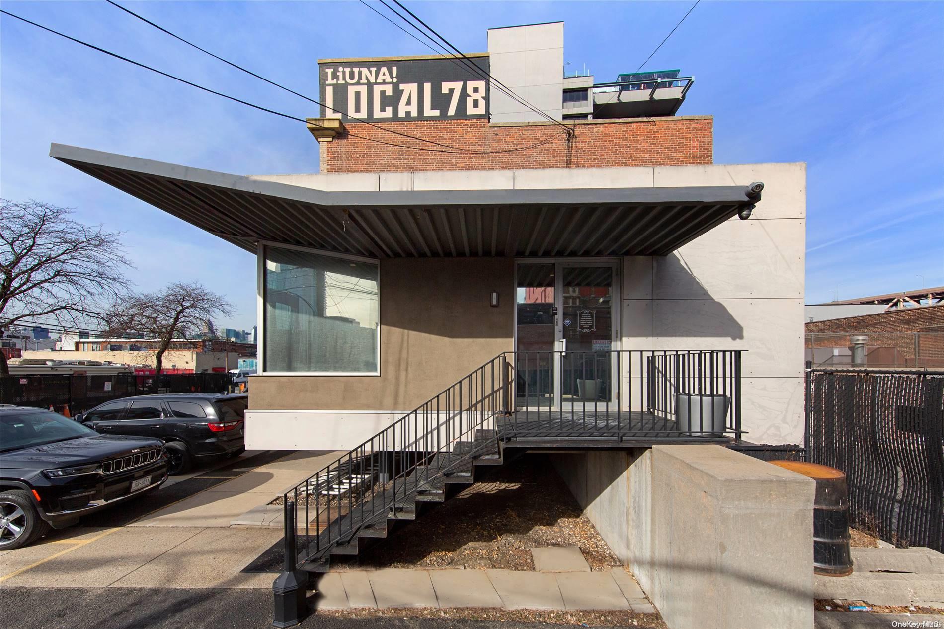 #6 photo, 11-17 43rd Avenue, クイーンズ区 Long Island City , NY 11101