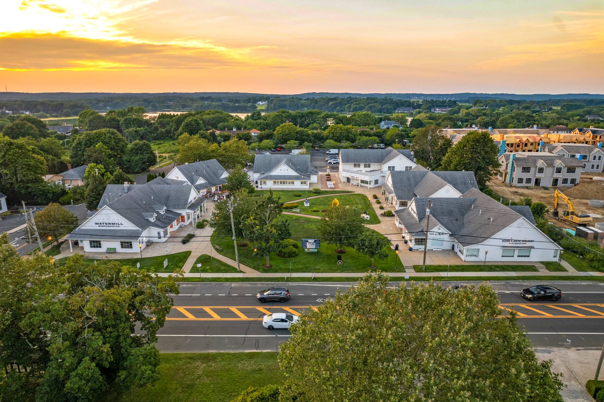 #18 photo, 760 Montauk Highway, Building 3 Floor 2, サフォーク郡 Water Mill , NY 11976