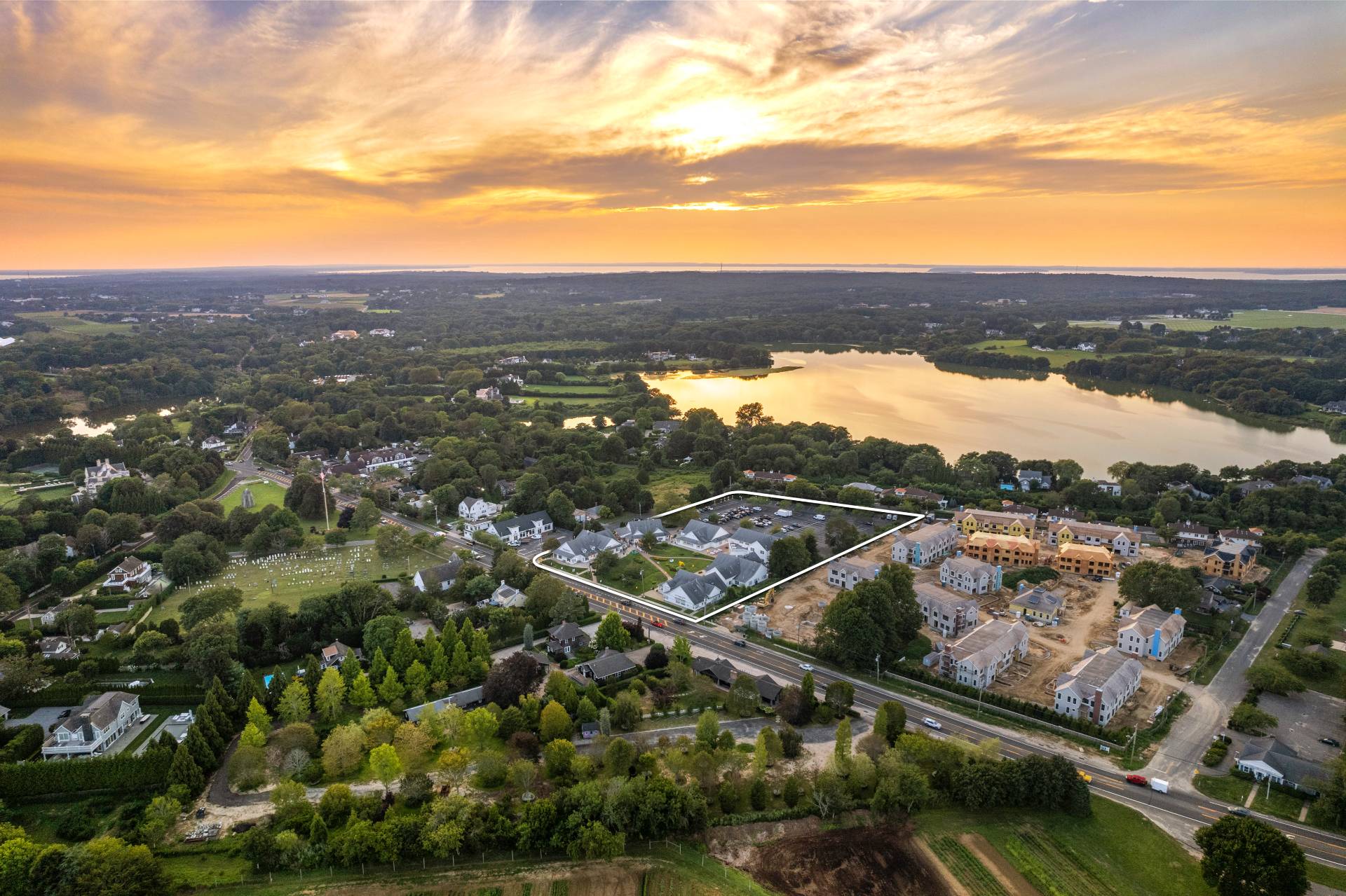 #19 photo, 760 Montauk Highway, Building 3 Floor 2, サフォーク郡 Water Mill , NY 11976