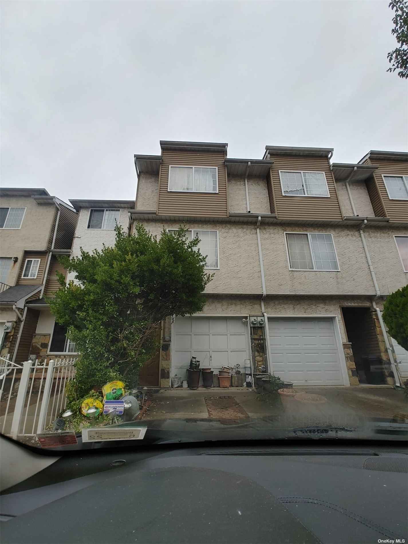 #1 photo, 166 Long Pond Lane, 史丹顿岛 Staten Island , NY 10304