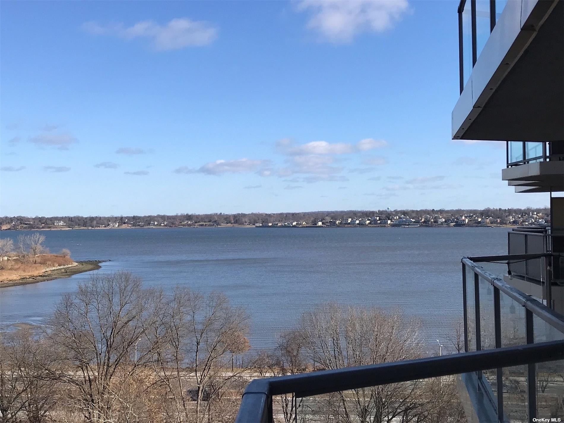 #1 photo, 18-15 215th Street, 皇后區 貝塞 Bayside , NY 11360